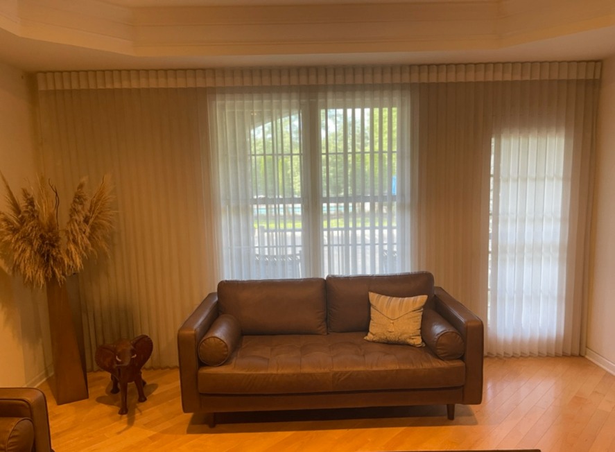 Blinds & living room cleaning — after